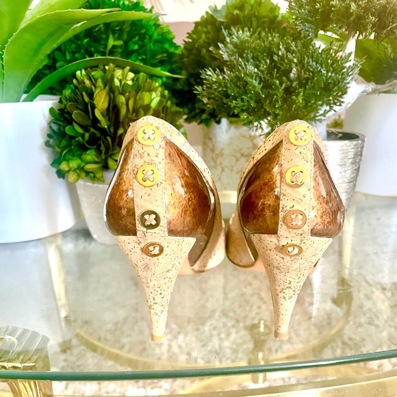 Stuart Weitzman for Mr. Seymour Cork High Heels - Picture 6 of 13